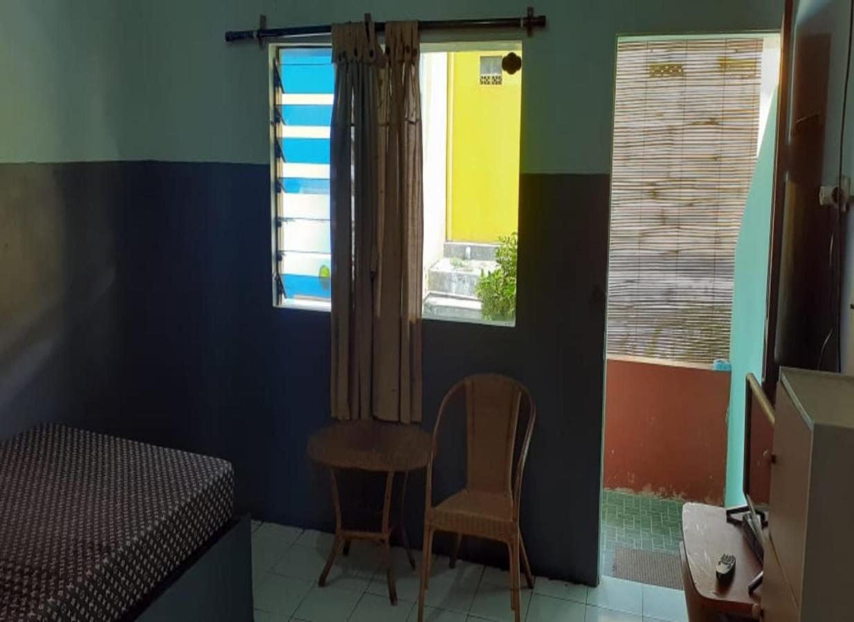 Hotel Dirgantara Parakan  Buitenkant foto
